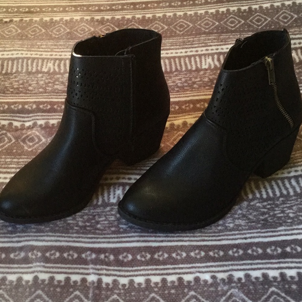 🌹booties Shoes - Picture 2 of 8